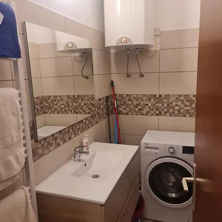 Josef Apartment, Center