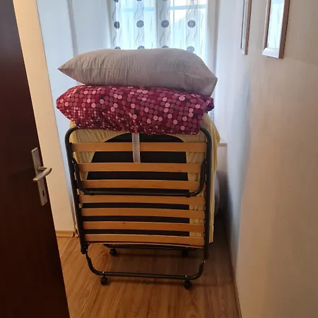 アパート Josef Apartment, Center