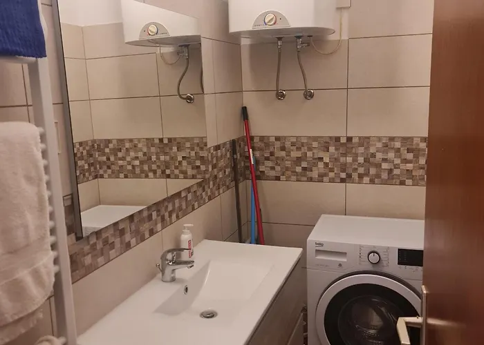 Josef Apartment, Center